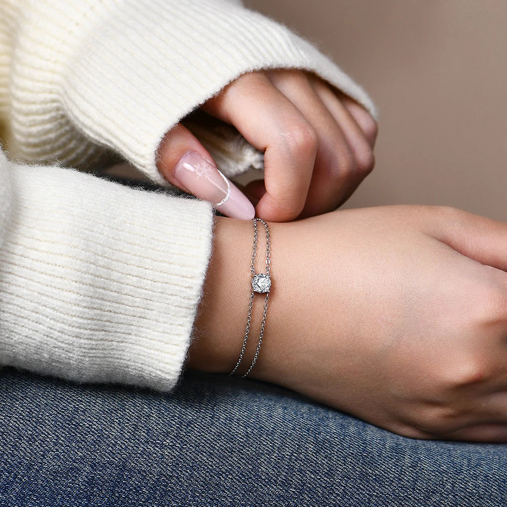 1.0CT Round Cut Moissanite Bracelet
