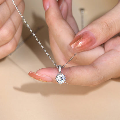 1 Carat Round Brilliant Cut D-Color Pendant Necklace