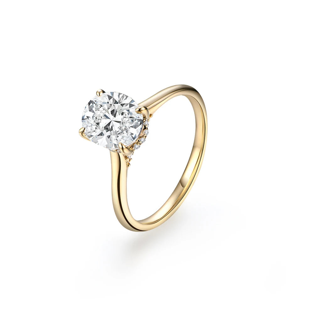 Oval Cut 9×7mm 2CT D VVS1 Moissanite Ring