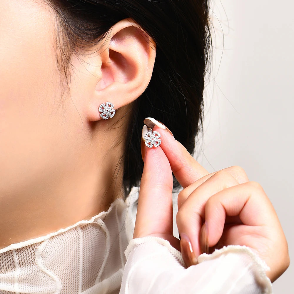 D-Color Moissanite Solitaire Stud Earrings