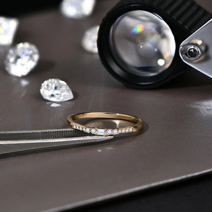 Excellent Cut D-Color Moissanite Ring