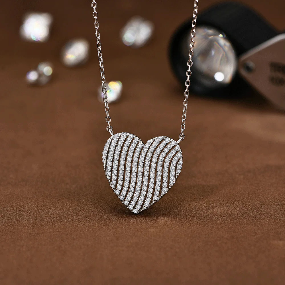 Luxury Heart-Shaped Moissanite Necklace